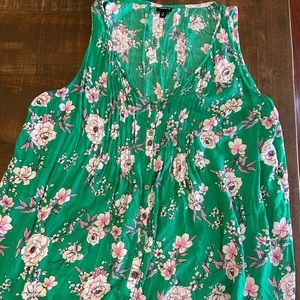 Floral flowy torrid tank top
